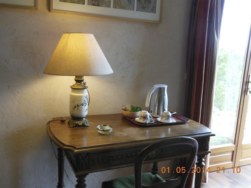 Chambre D'Hotes La Bichette 沙萨尼 客房 照片