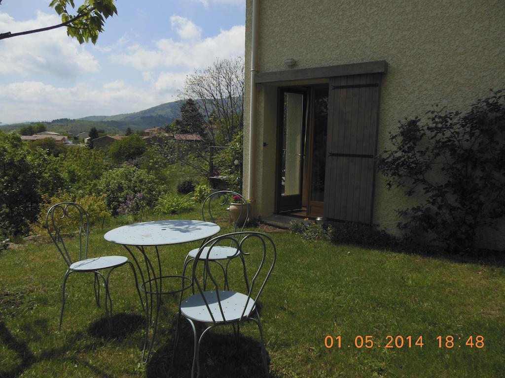 Chambre D'Hotes La Bichette 沙萨尼 外观 照片