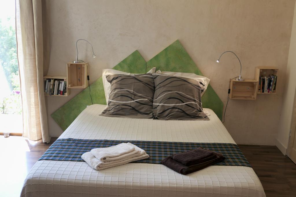 Chambre D'Hotes La Bichette 沙萨尼 外观 照片
